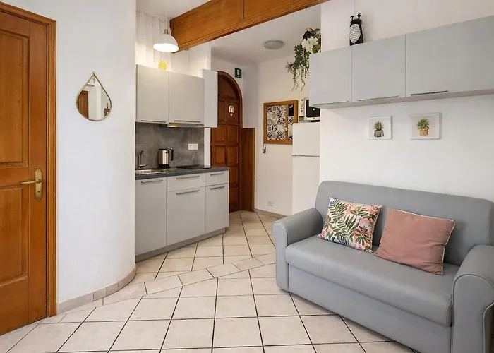 Apartment Steps From Vatican Easy *